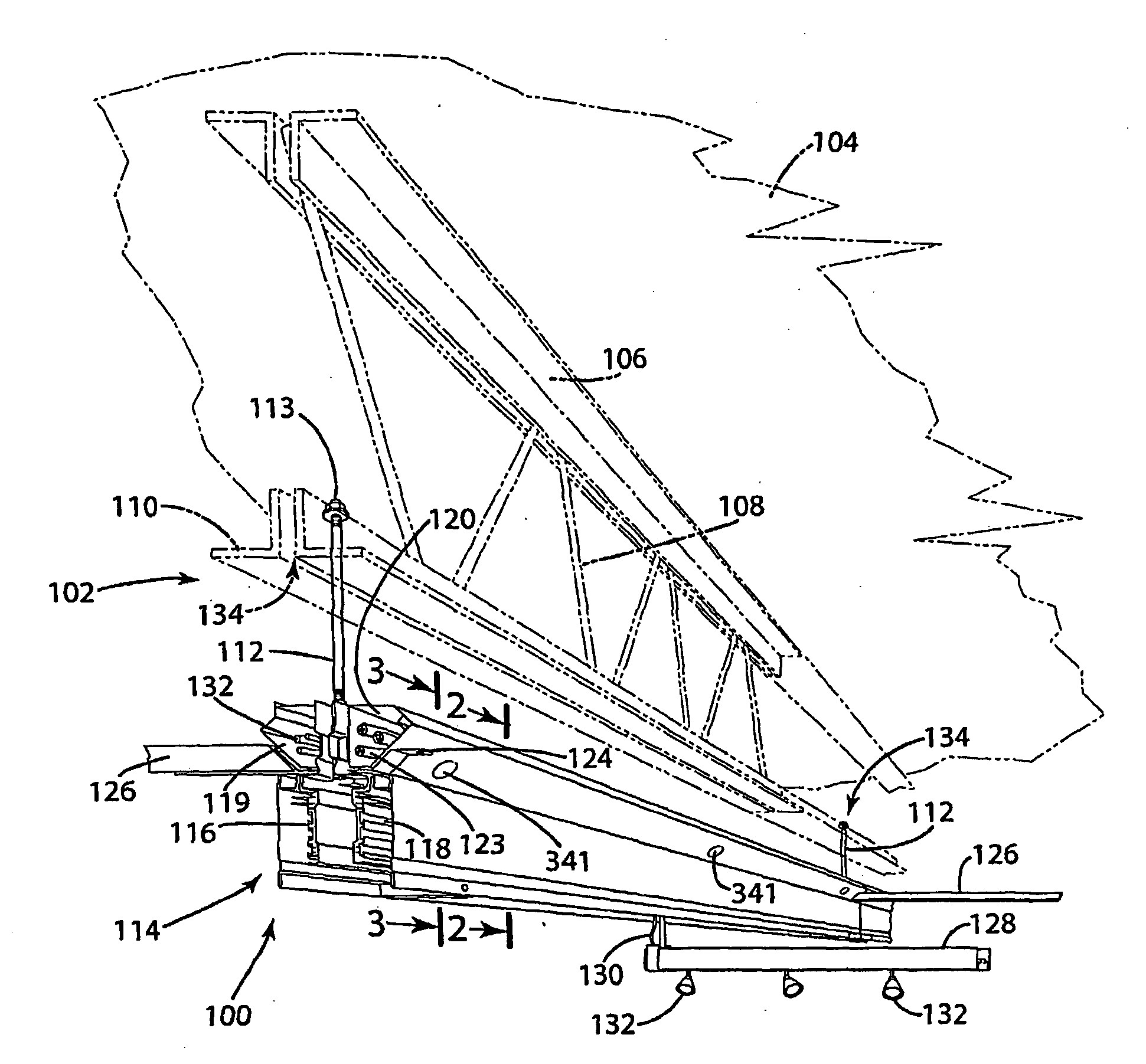 Power and Communication Distributions System Using Split Bus Rail Structure