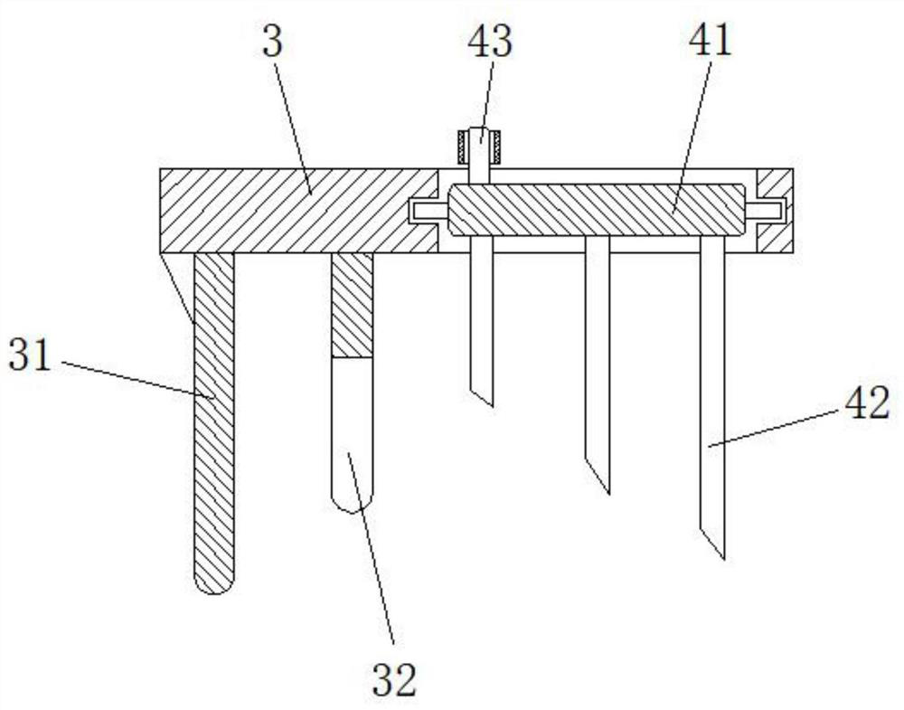 Machine tool chip removal and cleaning device for numerical control machine tool