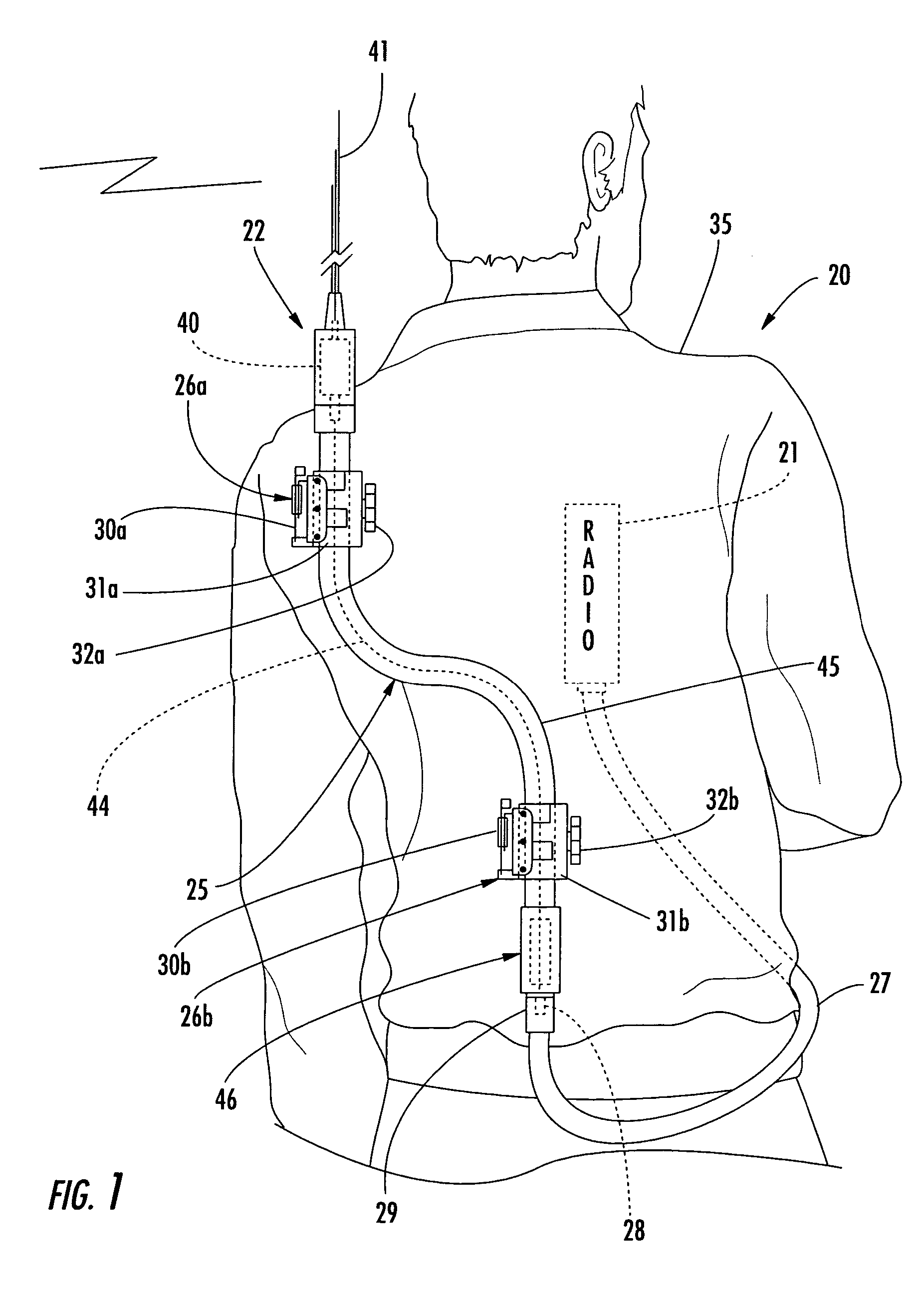 Broadband dipole antenna to be worn by a user and associated methods