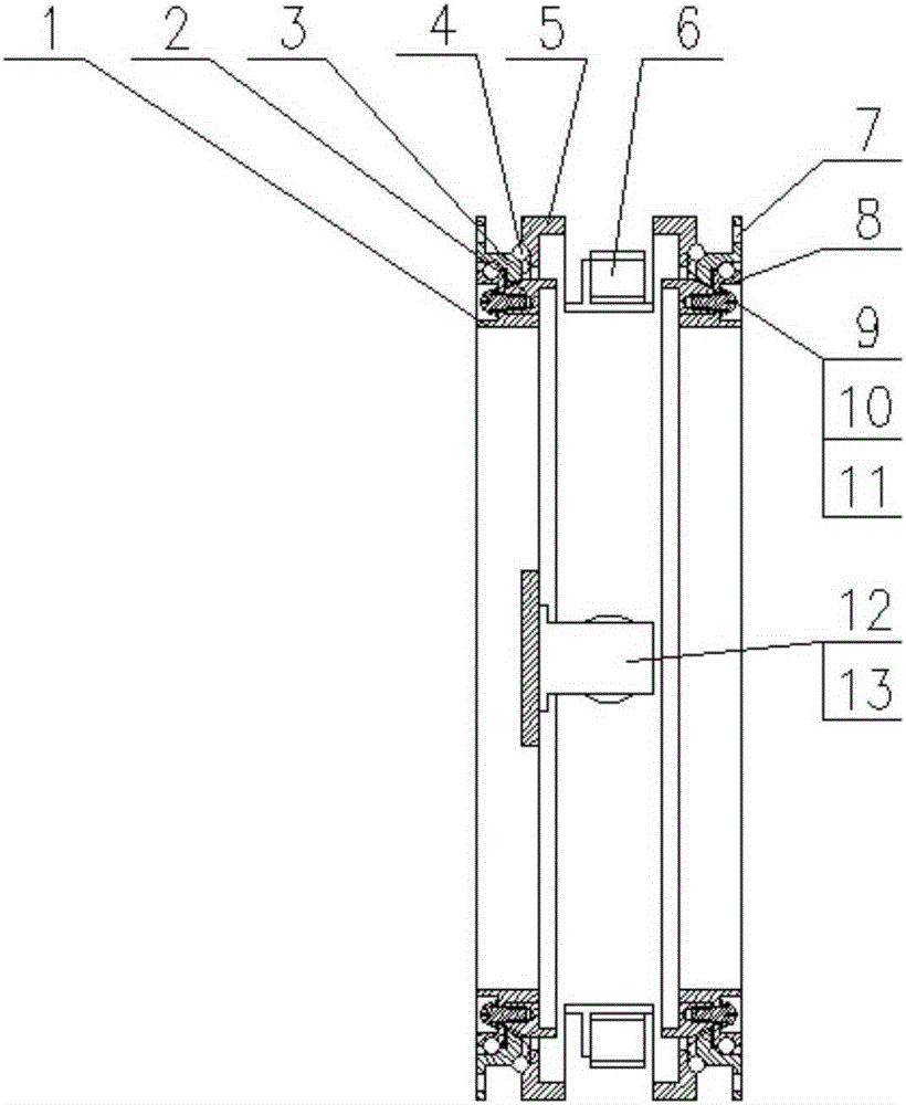 A three-layer cradle device with two degrees of freedom