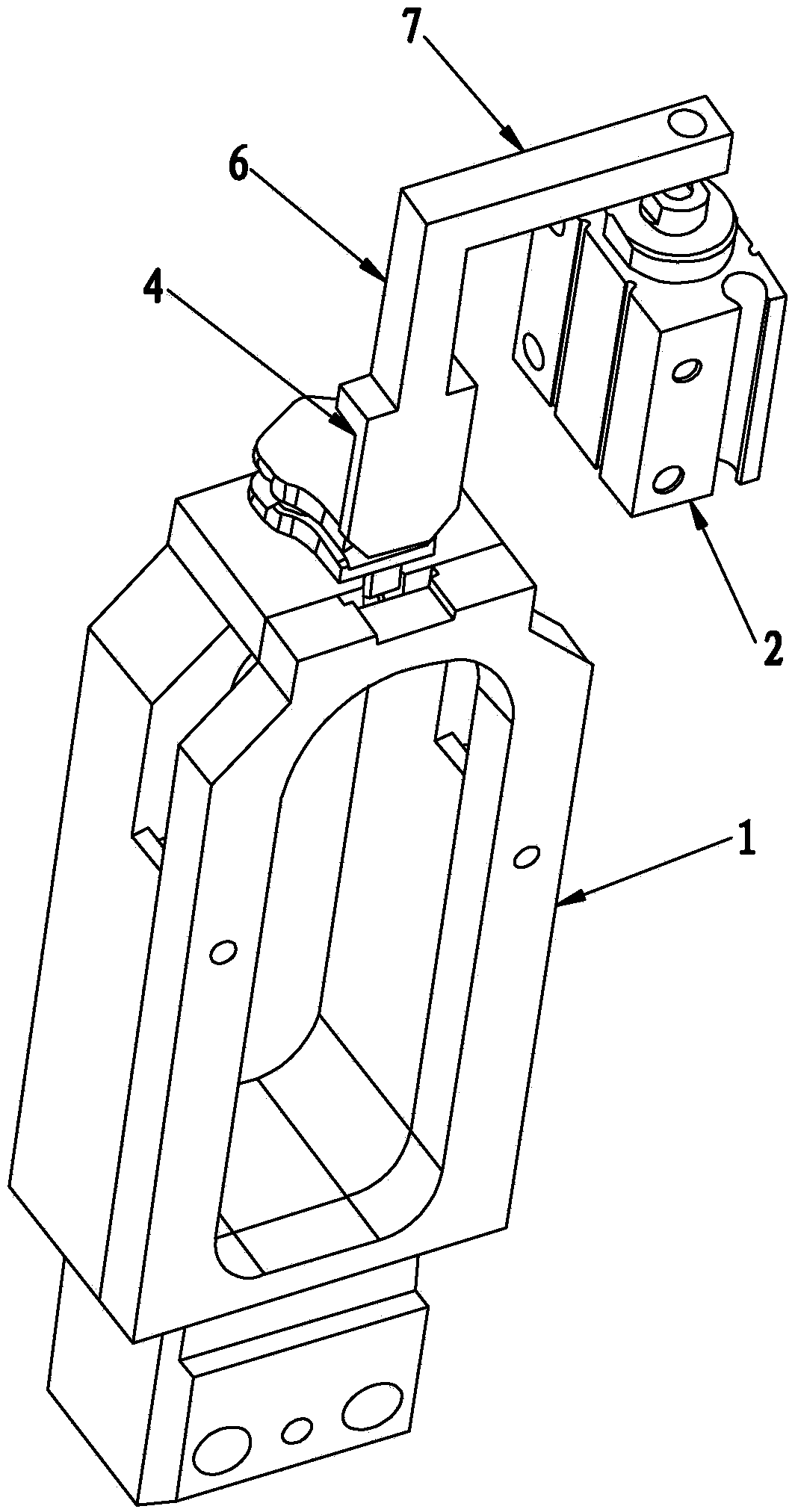 Strap splitting device arranged on zipper machine and used for zipper head installation