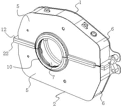 Rotary assembly welding tool capable of improving welding quality of gear cases of locomotives and assembly welding method implemented by rotary assembly welding tool