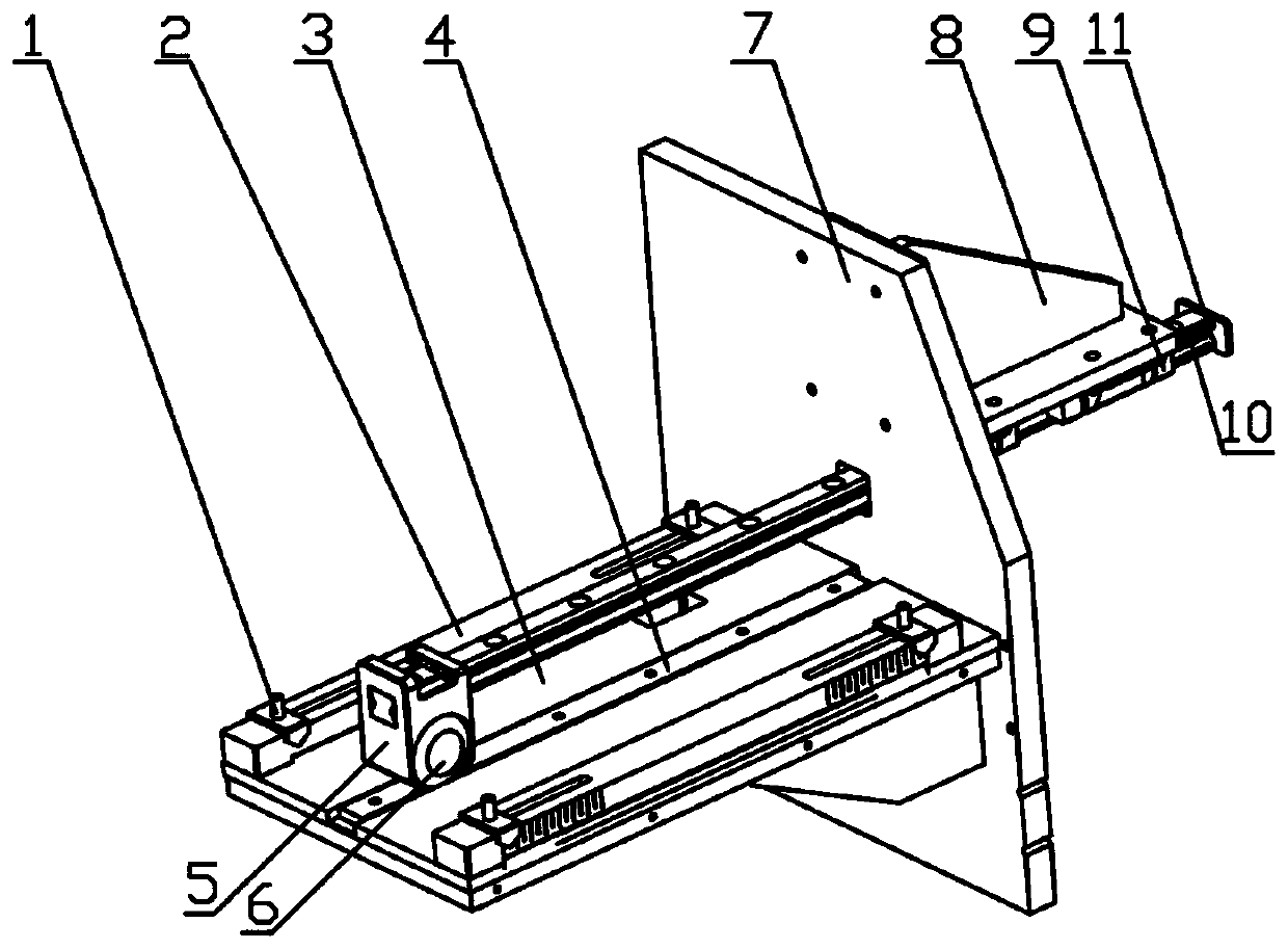 PVC material roll-cutting device for blister packaging machine