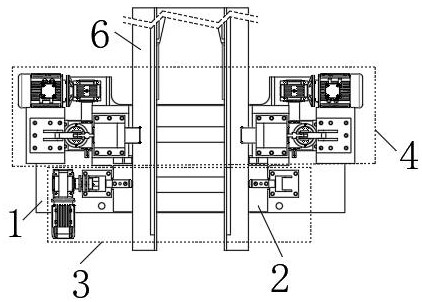 Automatic centering clamping mechanism with self-locking function