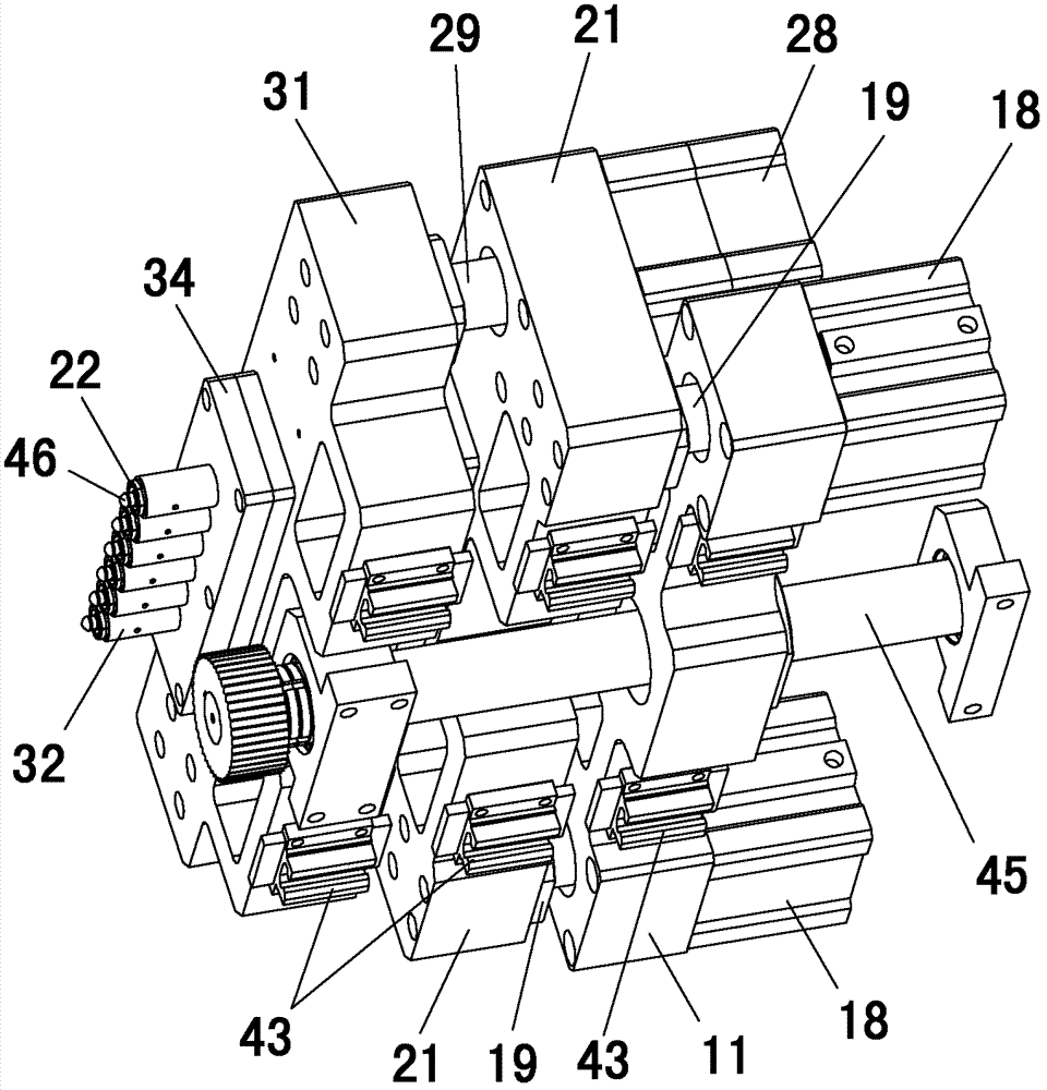 Flaring mechanism for pipe expander