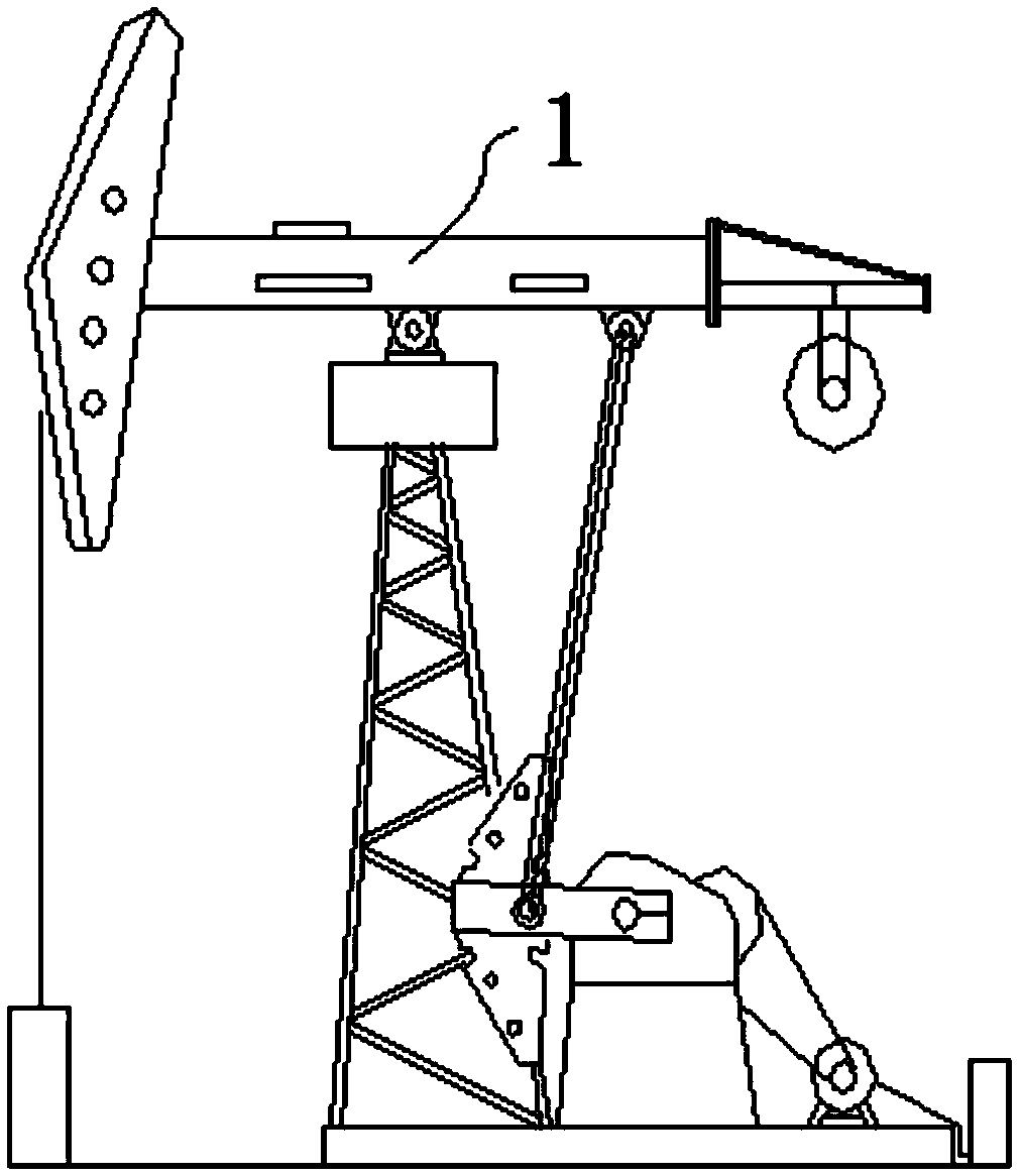 While-swinging counterweight device for beam-pumping unit