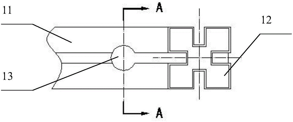 A profile connection device between brackets