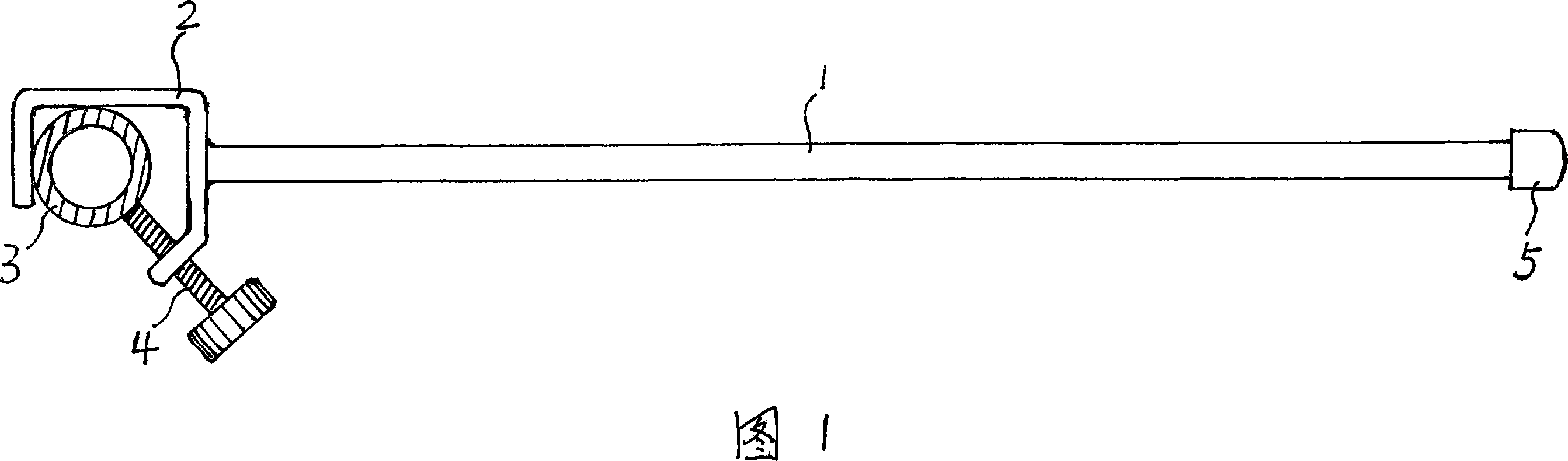 Clothes airing device capable of fastening on vertical rods of different diameters