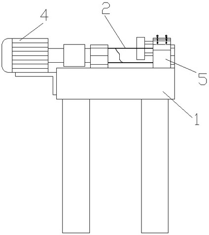 Pile cutting device and pile cutting method