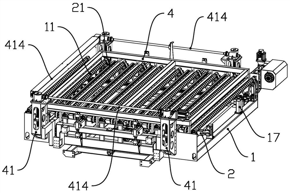 Automatic sheet arranging device for glass