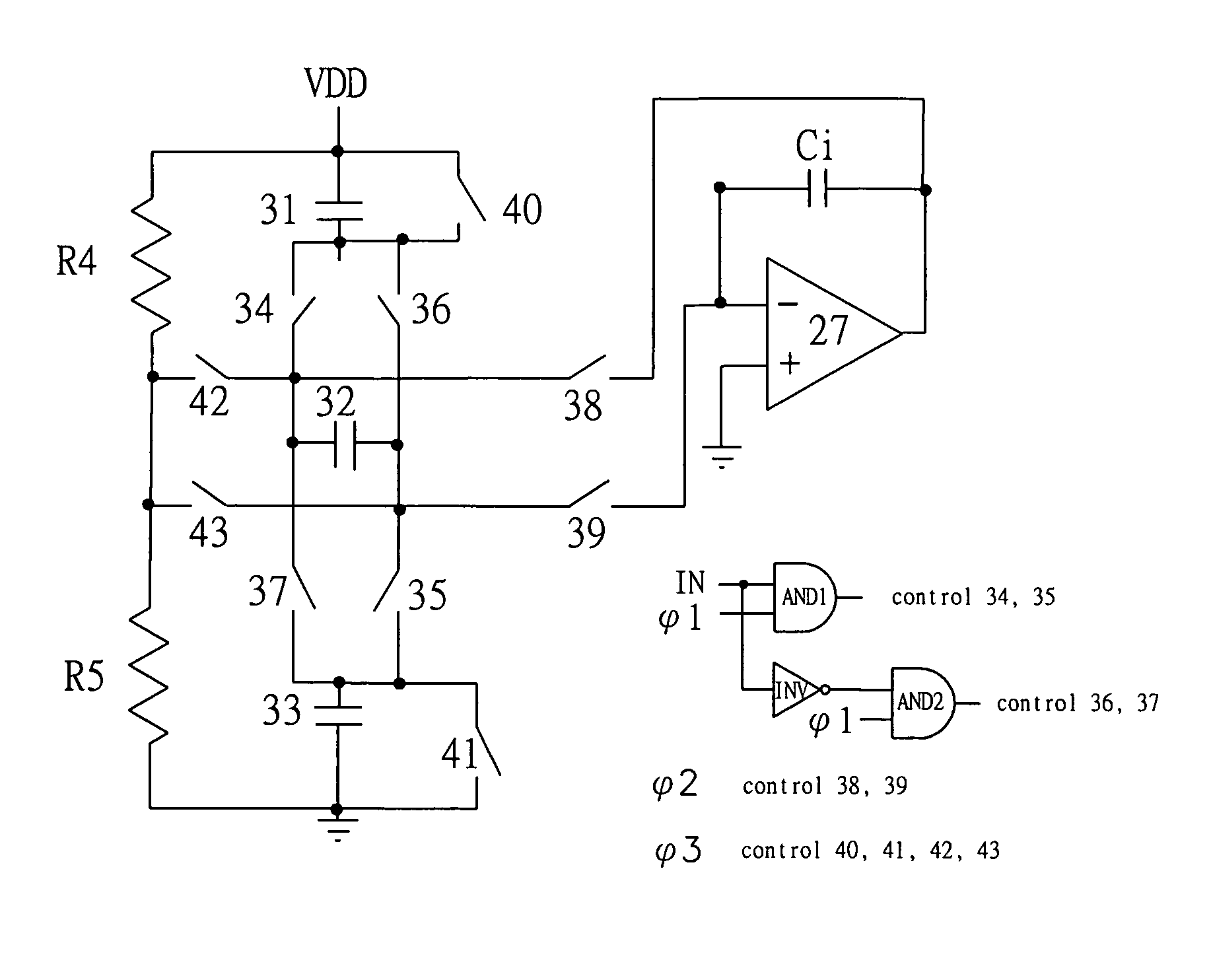 Circuit for using capacitor voltage divider in a delta-sigma digital-to-analog converter to generate reference voltage