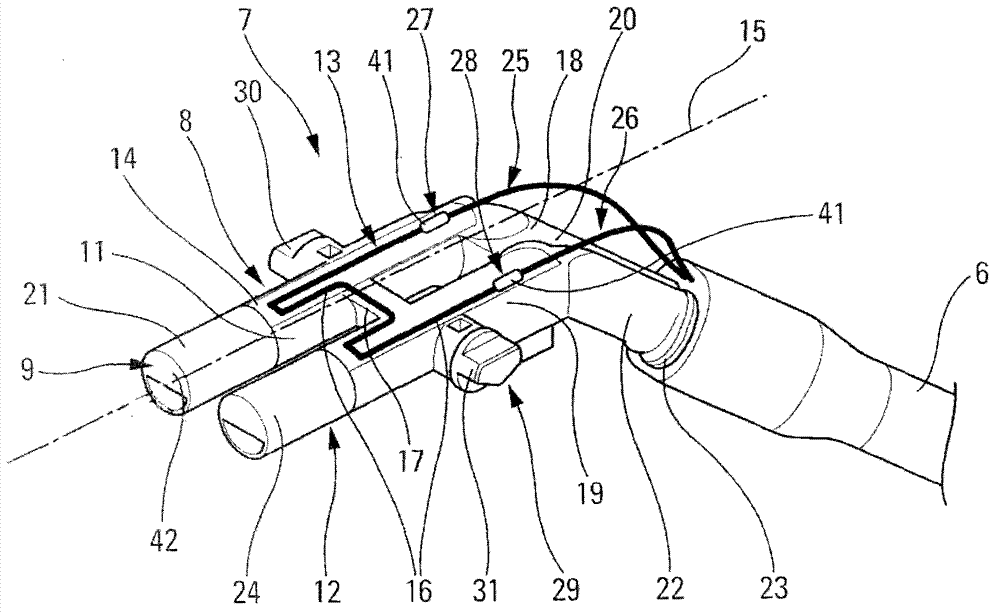 Heated hydraulic interface for a vehicle windshield washing liquid distribution and/or supply system