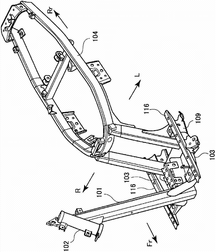 Pathway structure of engine induction system