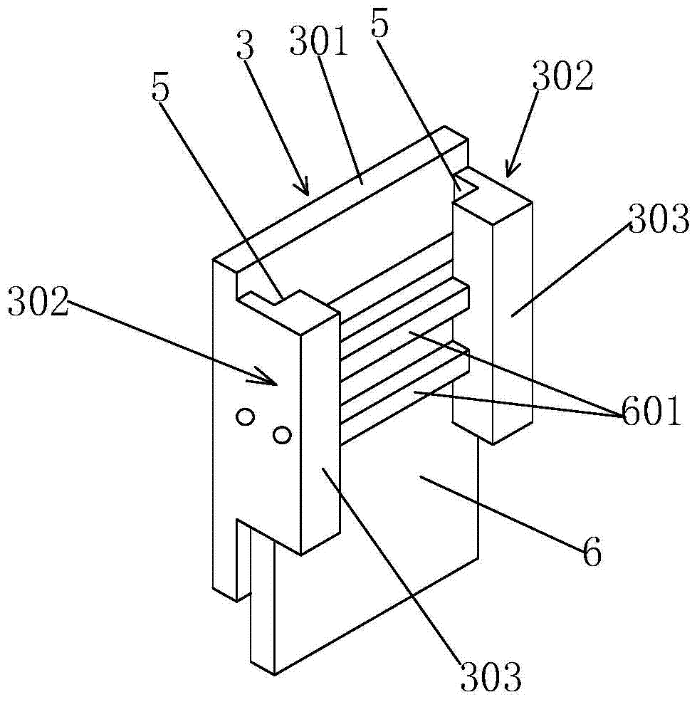 A textile automatic cutting device