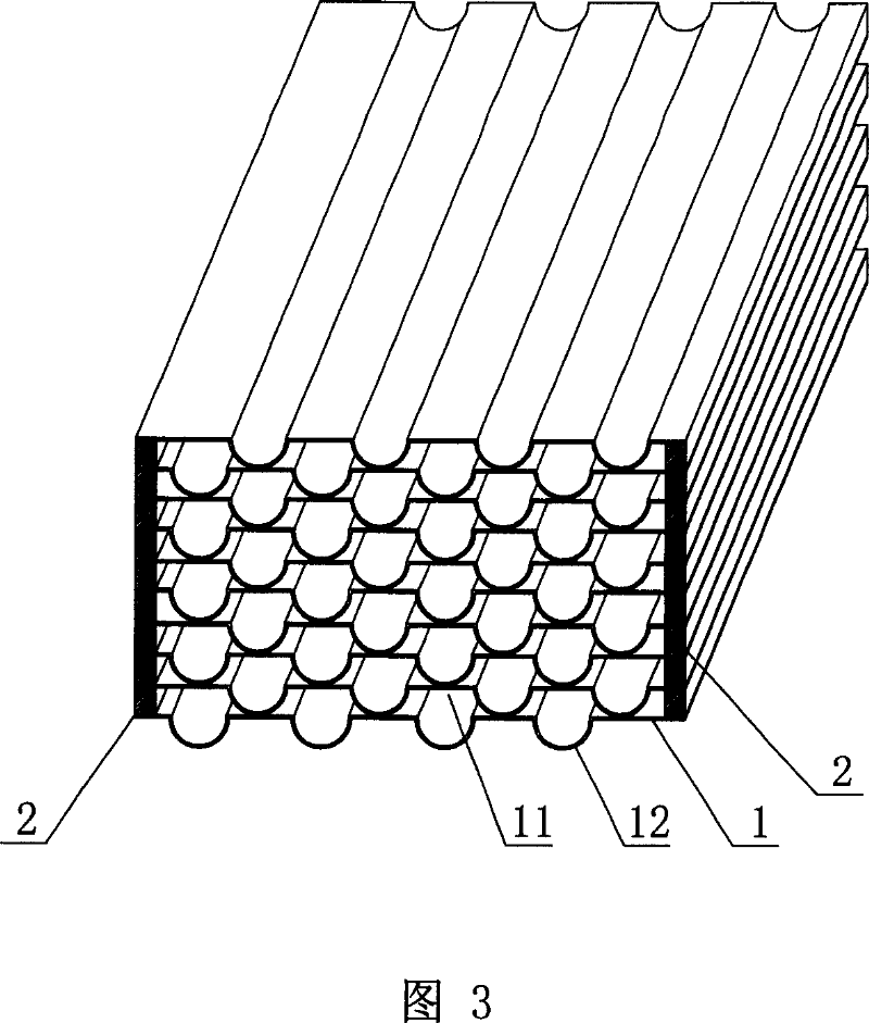 Metal filtering core and production thereof