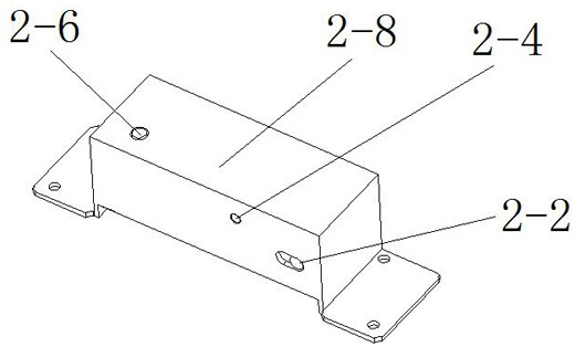 Tripping system for molded case circuit breaker