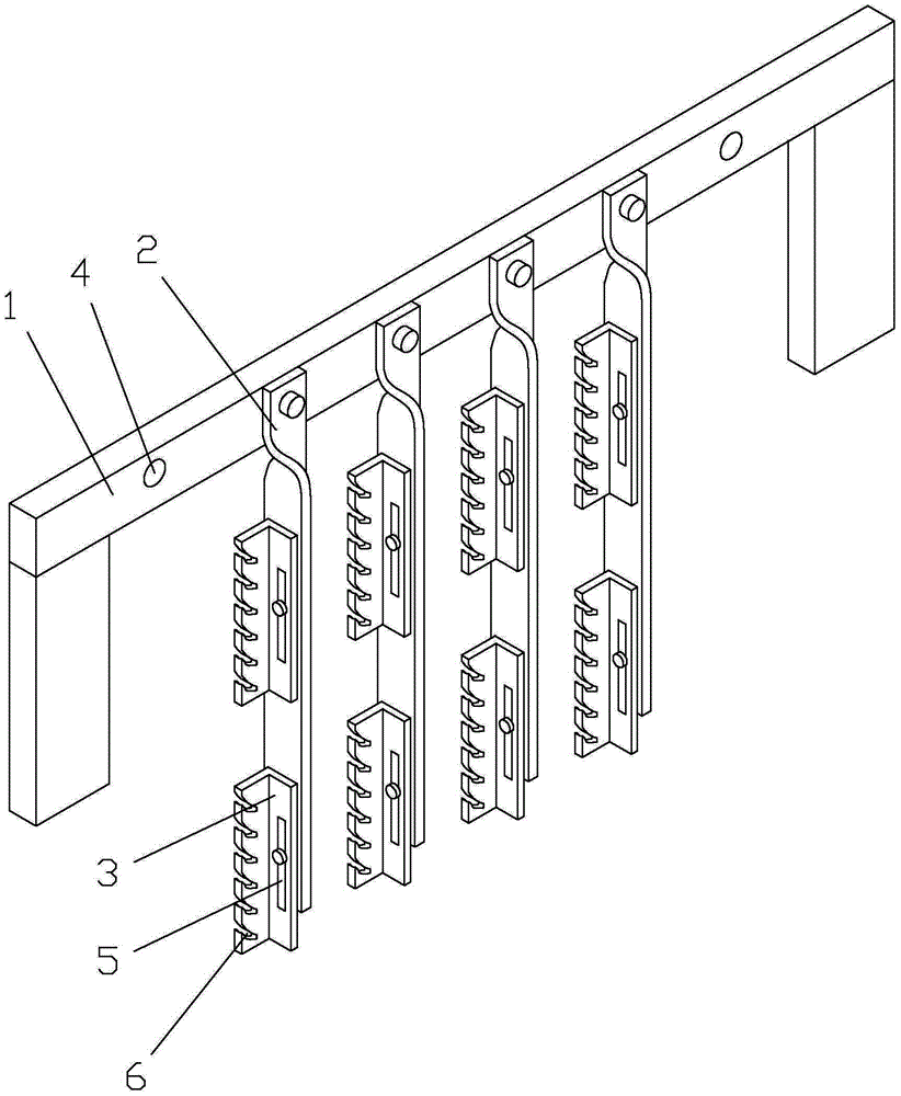 Yarn guiding frame for braiding yarns of woven bag