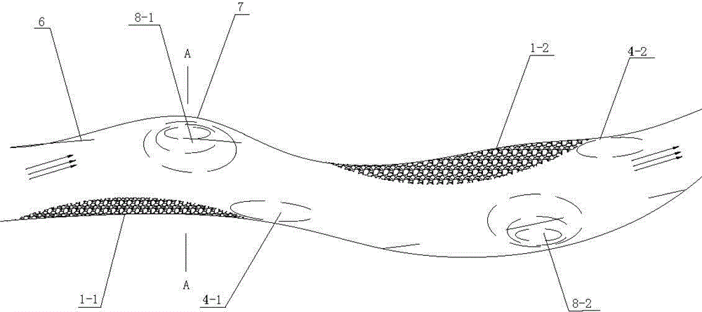 Winding form construction method for small-and-medium-sized linear riverways