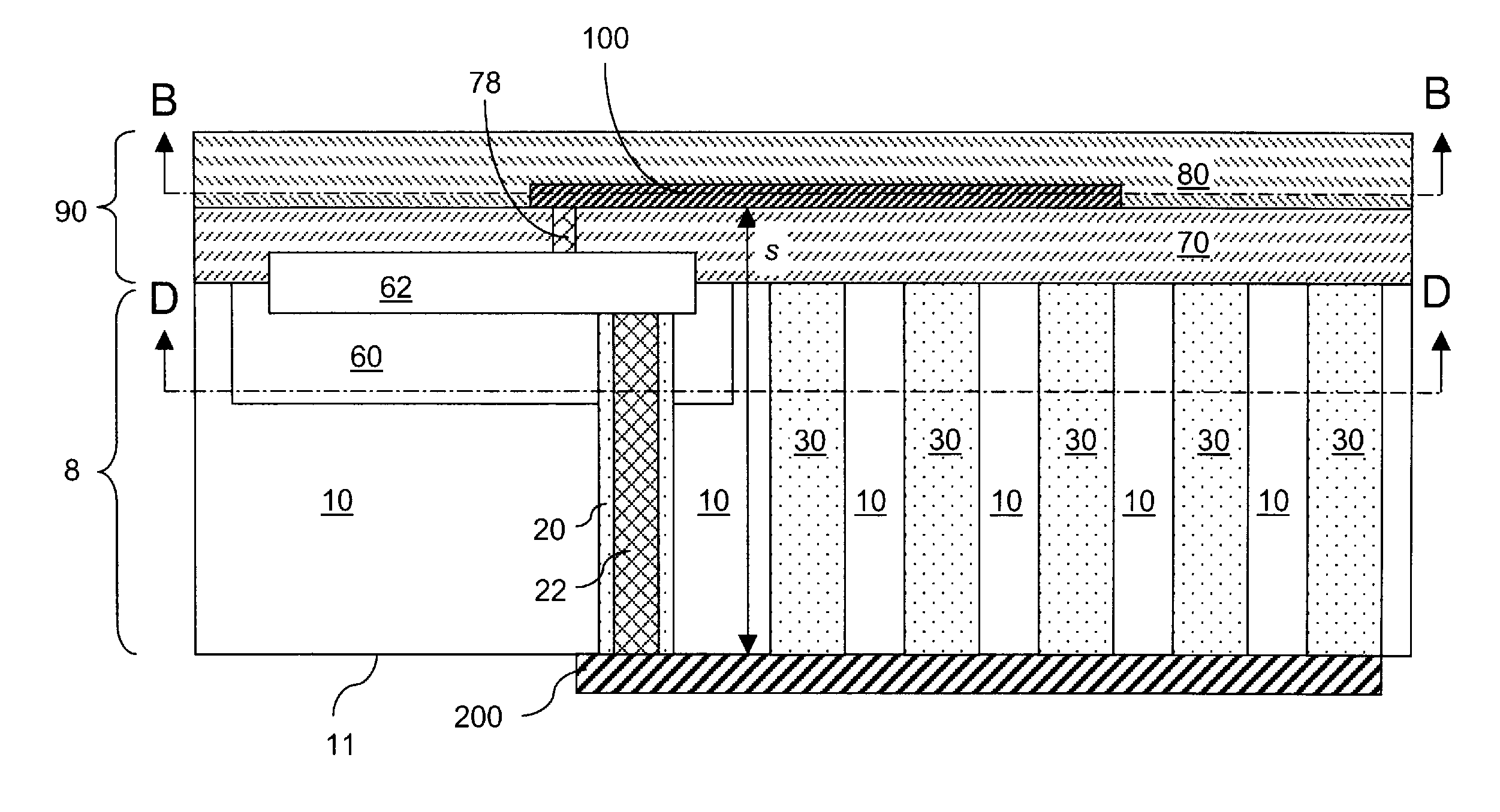 Integrated millimeter wave antenna and transceiver on a substrate