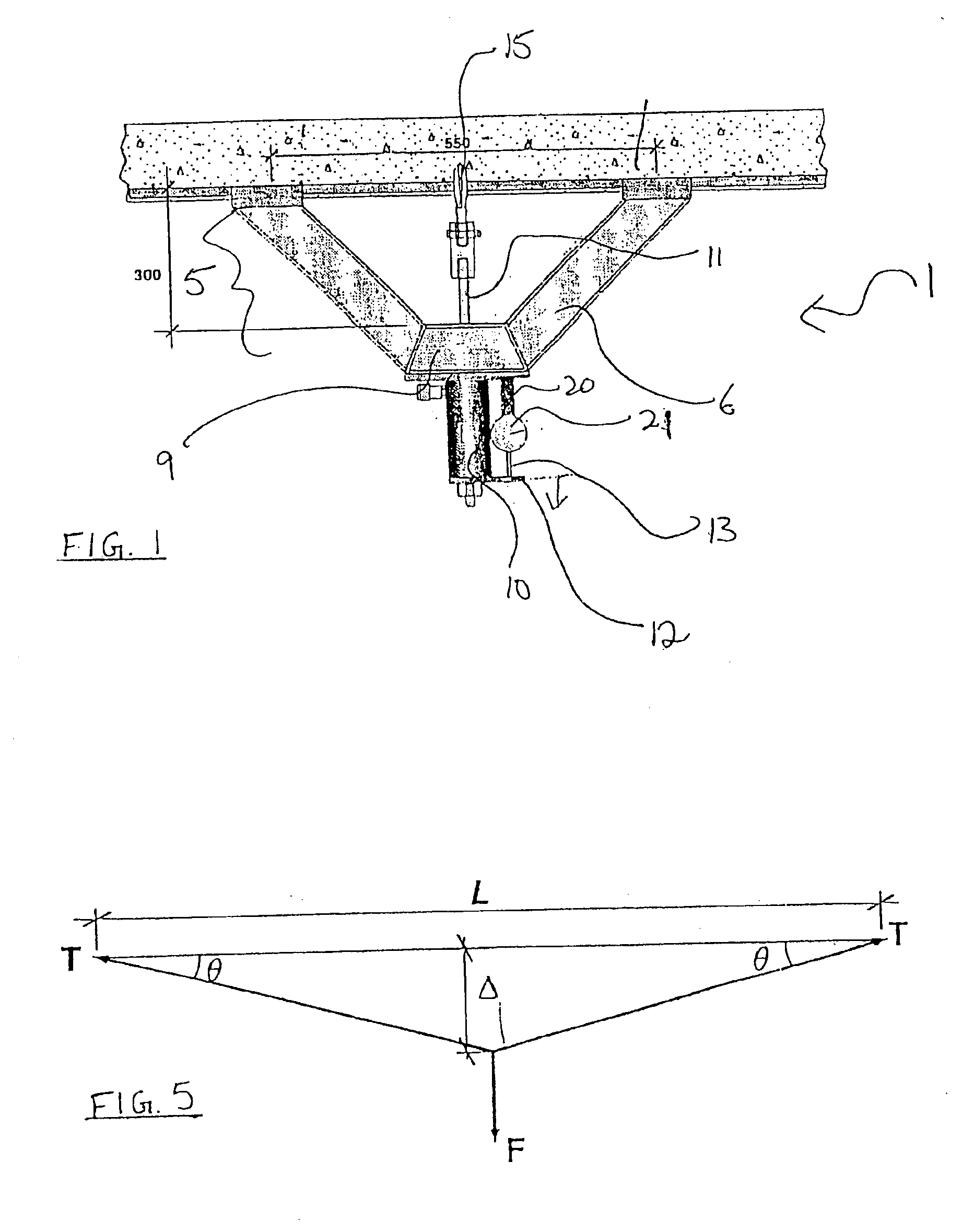 Device and method for testing the tension in stressed cables of concrete structure