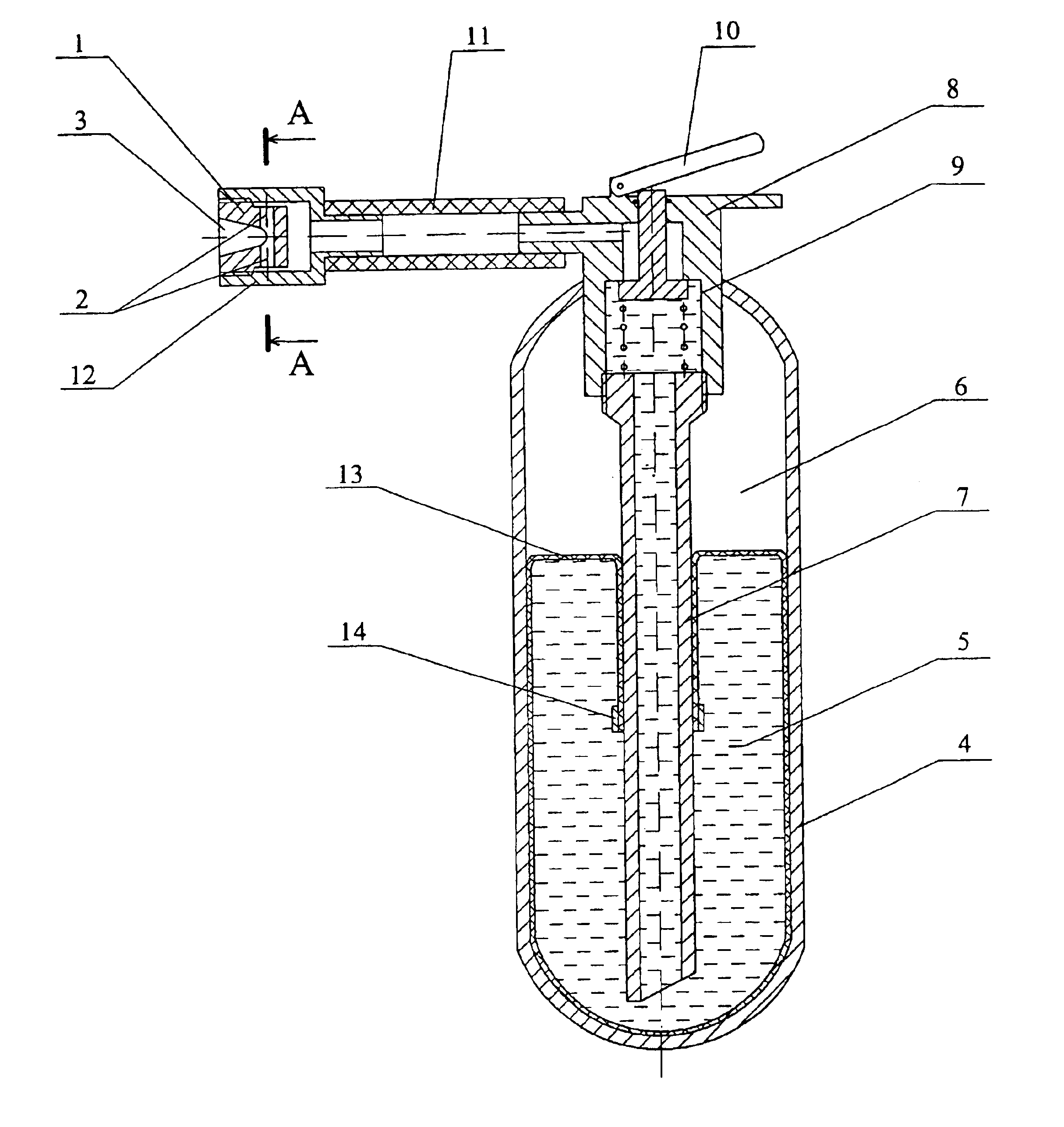 Fluid spray nozzle and fire extinguisher