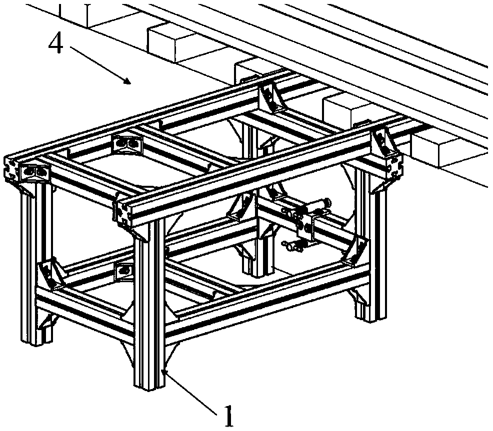 Device for simulating walls and bottoms of towing tanks