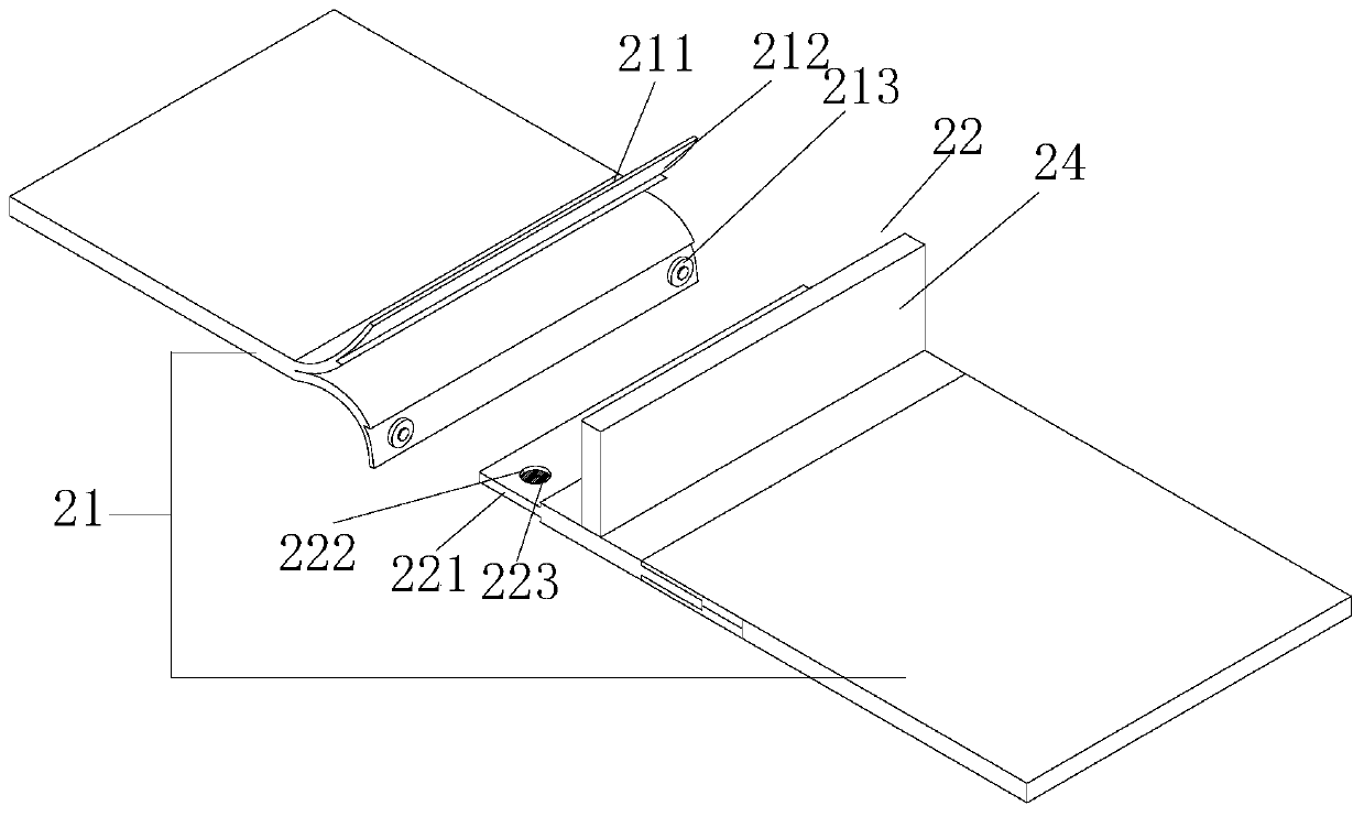 Multistage partition type conveying belt structure used for food processing