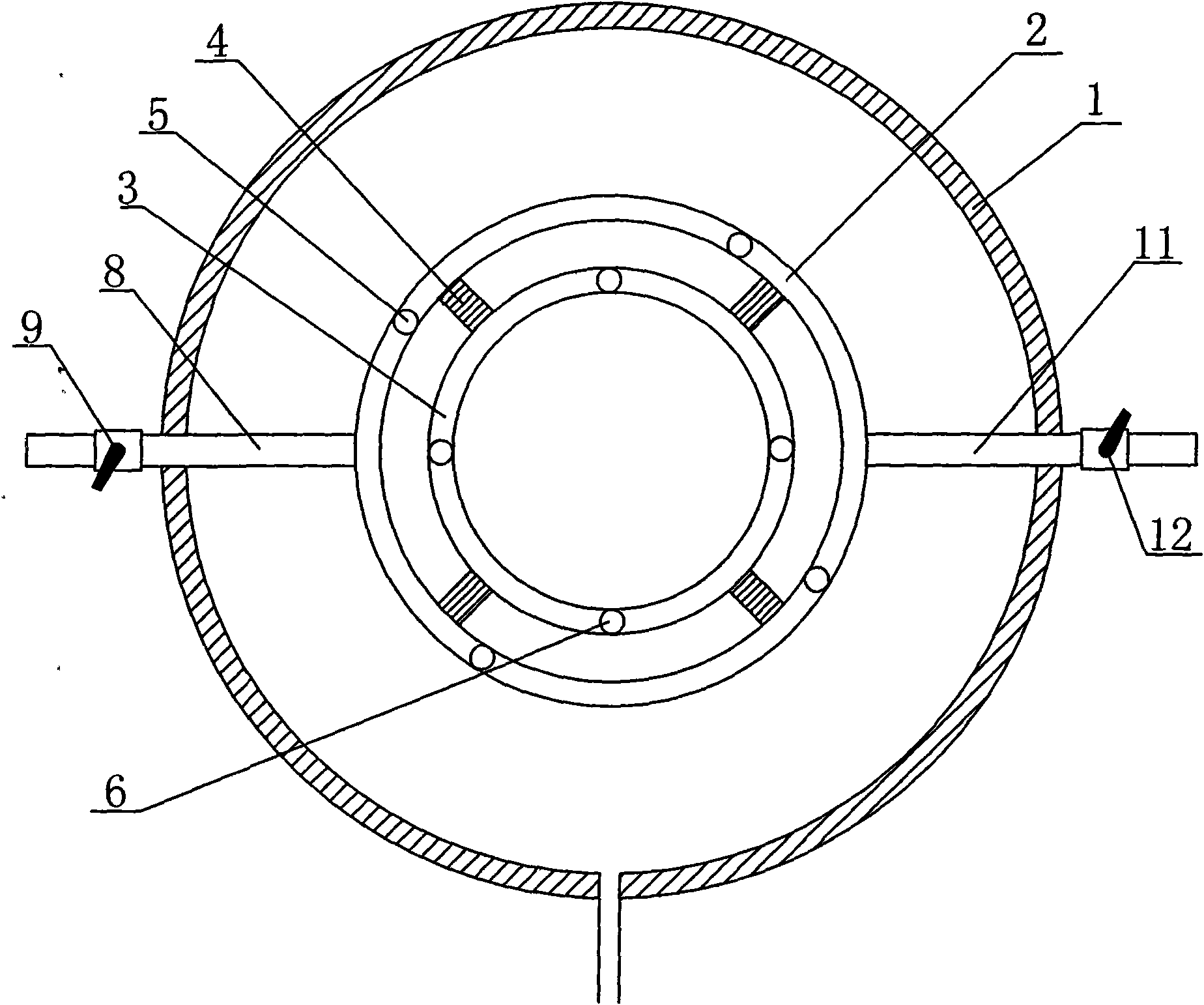 Large-scale self-aligning roller bearing ring quenching and cooling method