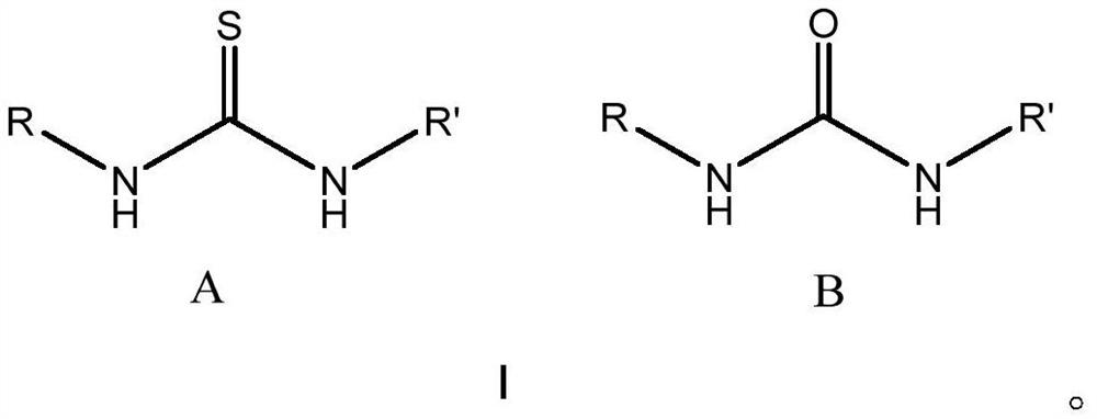 A method for preparing polyester by (thio)urea/organic base catalyzed ring-opening copolymerization of epoxide and cyclic anhydride