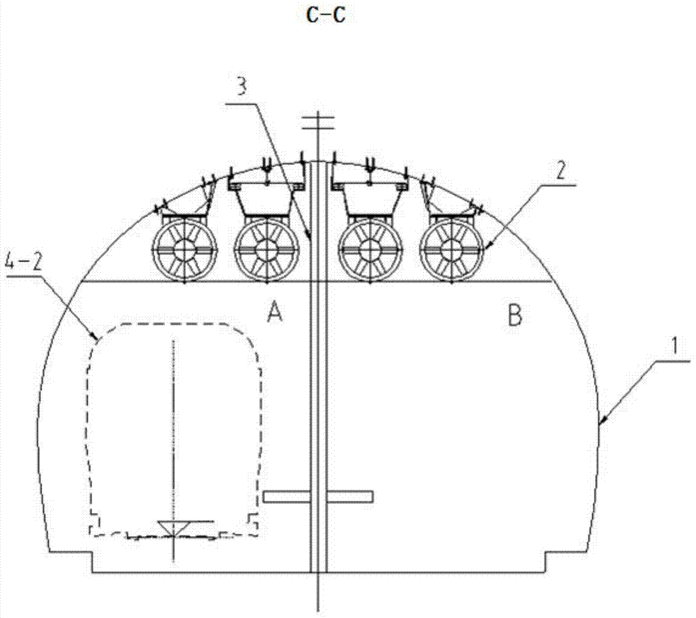 Long and big subway tunnel longitudinal ventilation and smoke discharging system with mutually-standby smoke discharging air passages at two sides