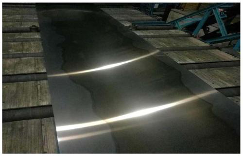 A kind of production method of al-zn-mg-cu series aluminum alloy sheet material for inner toe cap of safety shoes
