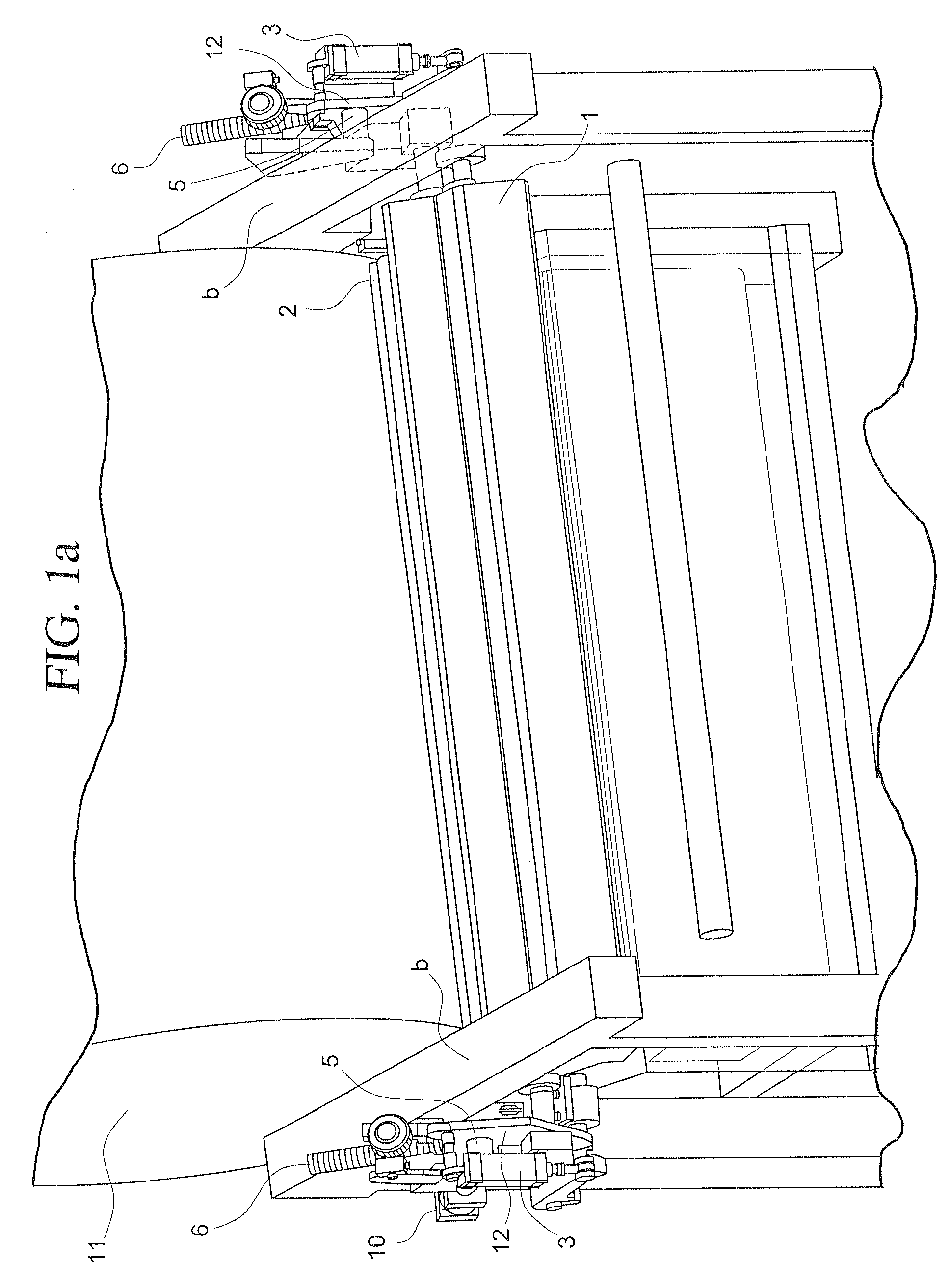 Creping and cutting procedure and equipment