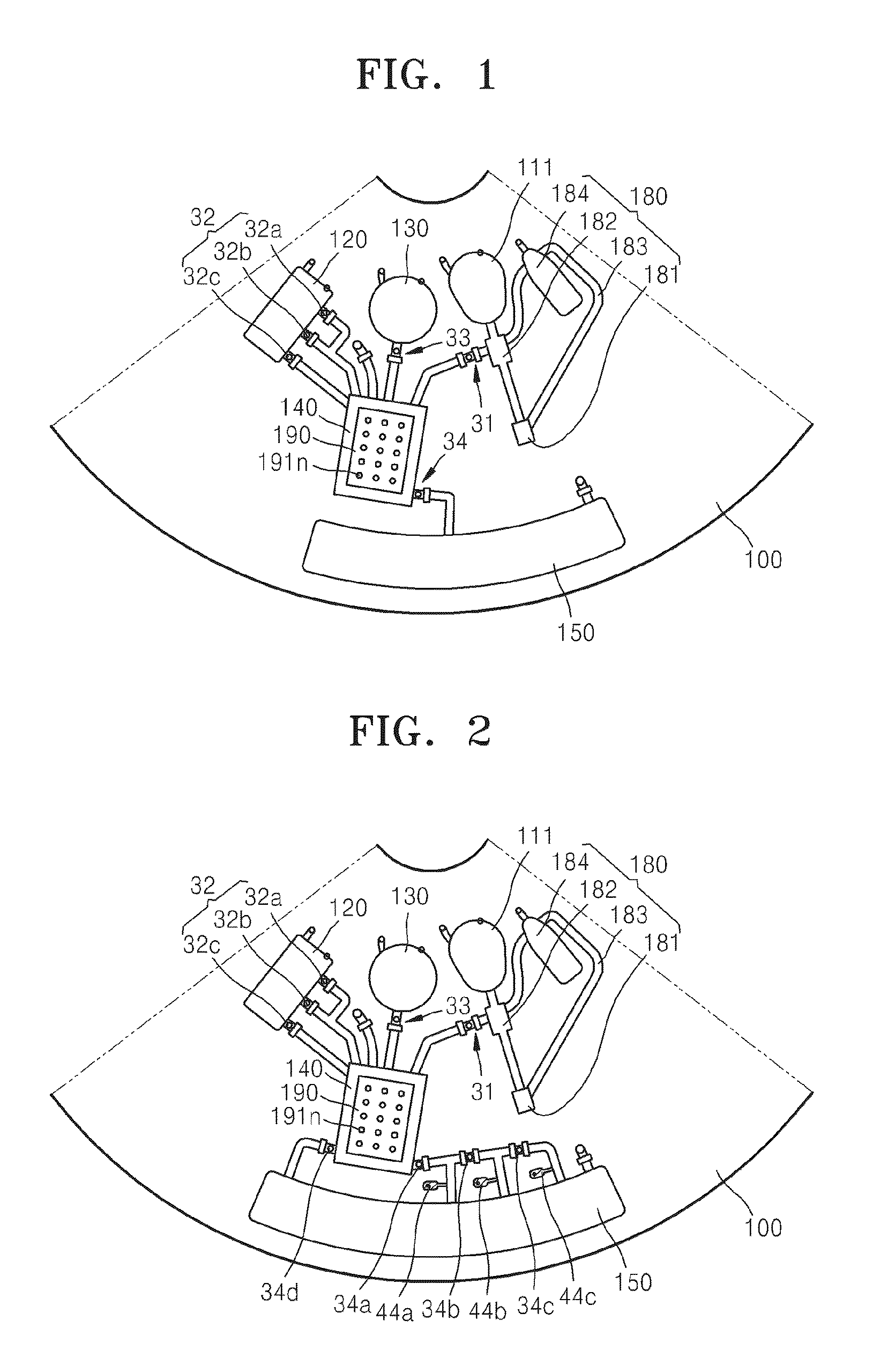 Microfluidic device using microfluidic chip and microfluidic device using biomolecule microarray chip