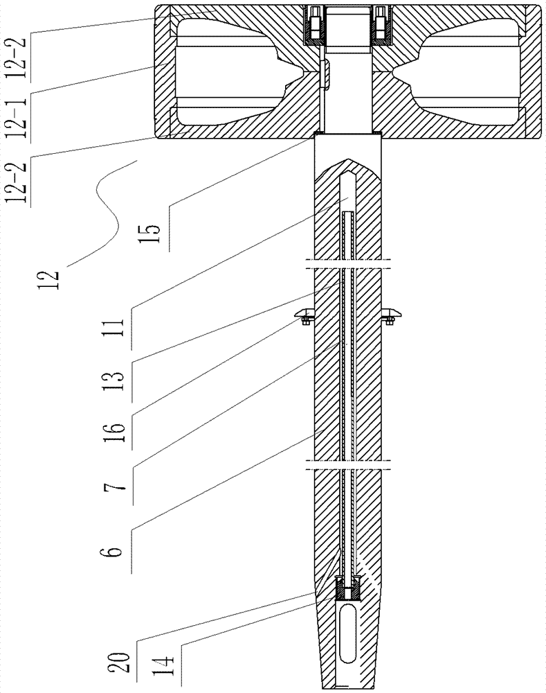 Vertical compressor suitable for high-temperature gas media