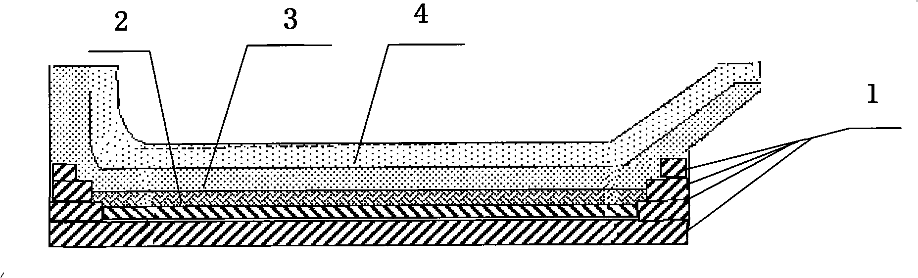 Pouring method for stove inner lining of aluminum solution holding stove