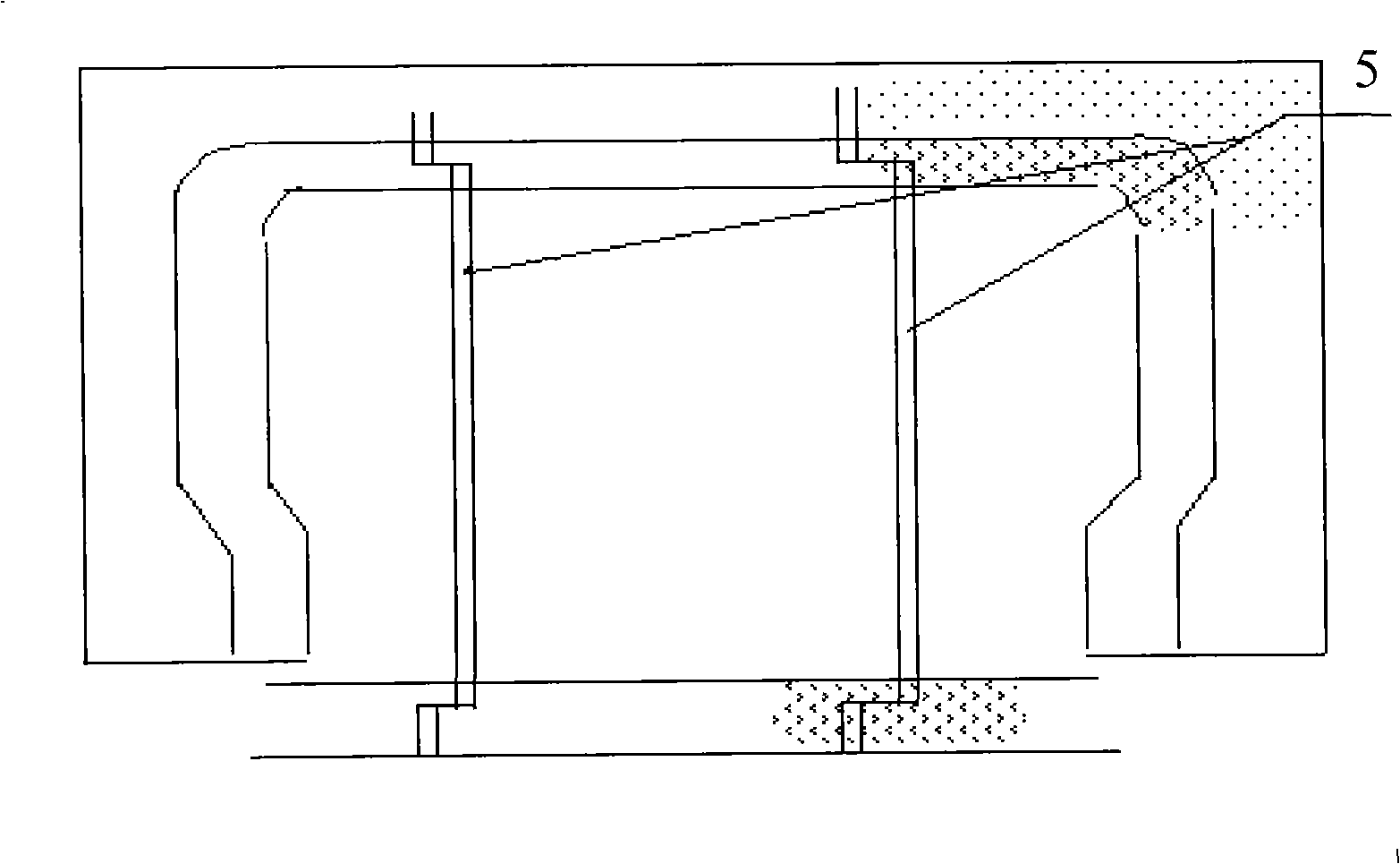 Pouring method for stove inner lining of aluminum solution holding stove