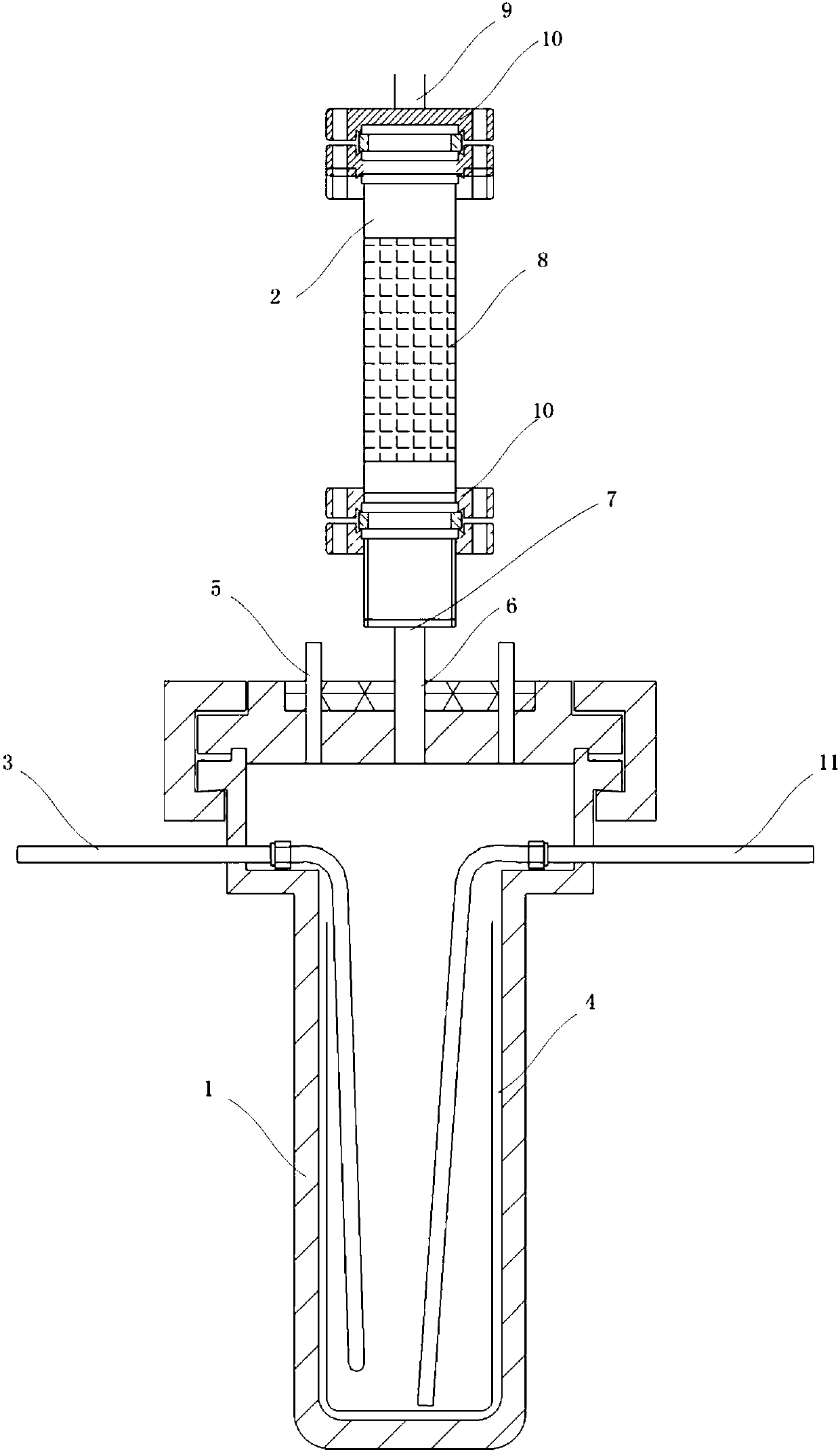 Reaction device for uranium fluorination reaction in molten salt system and operation method thereof