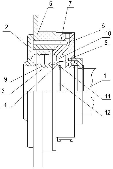 Lubricating device of motor bearing