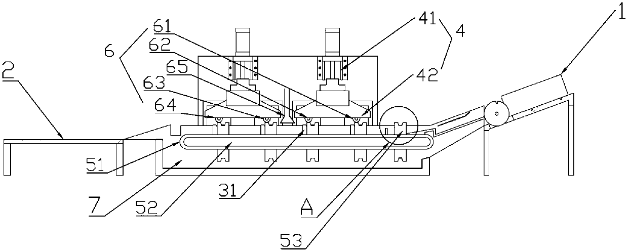 Double-head drilling and tapping machine capable of reducing temperature