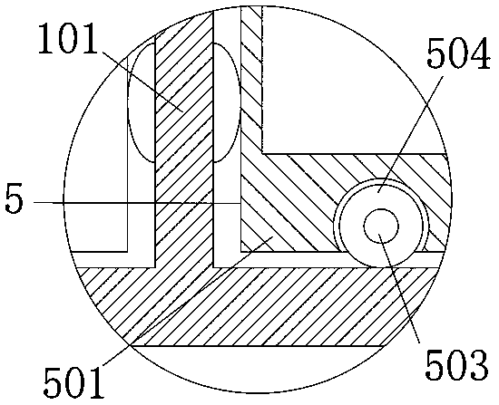 Crushing and screening device for processing nitride metal composite material