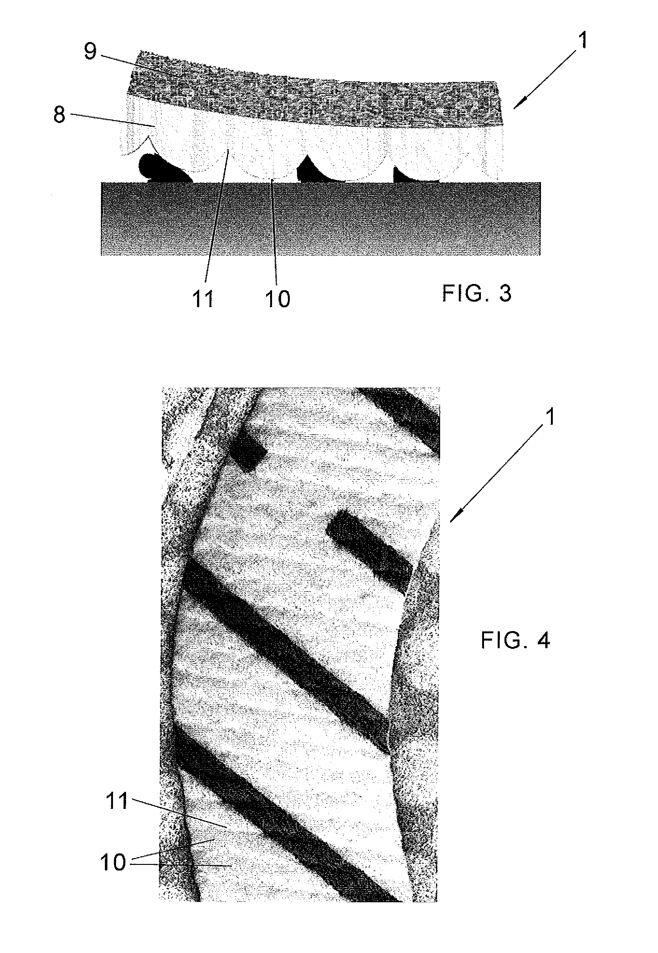 Cleaning device comprising a strip mop with strips covered with microfiber for cleaning floors