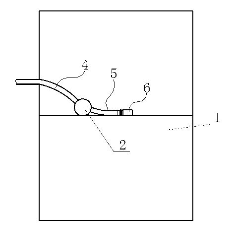 Device and method for examining sealing performance of rubber hoses