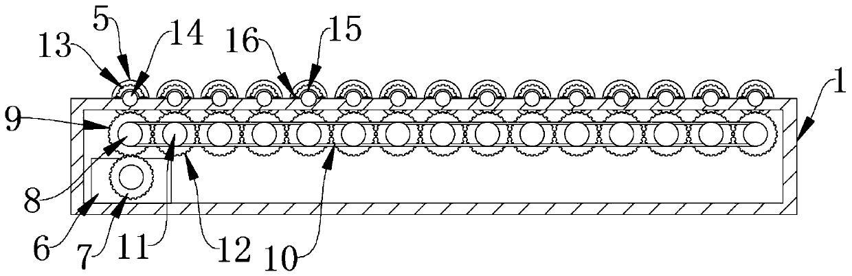 Rotating roller device convenient to assemble and disassemble