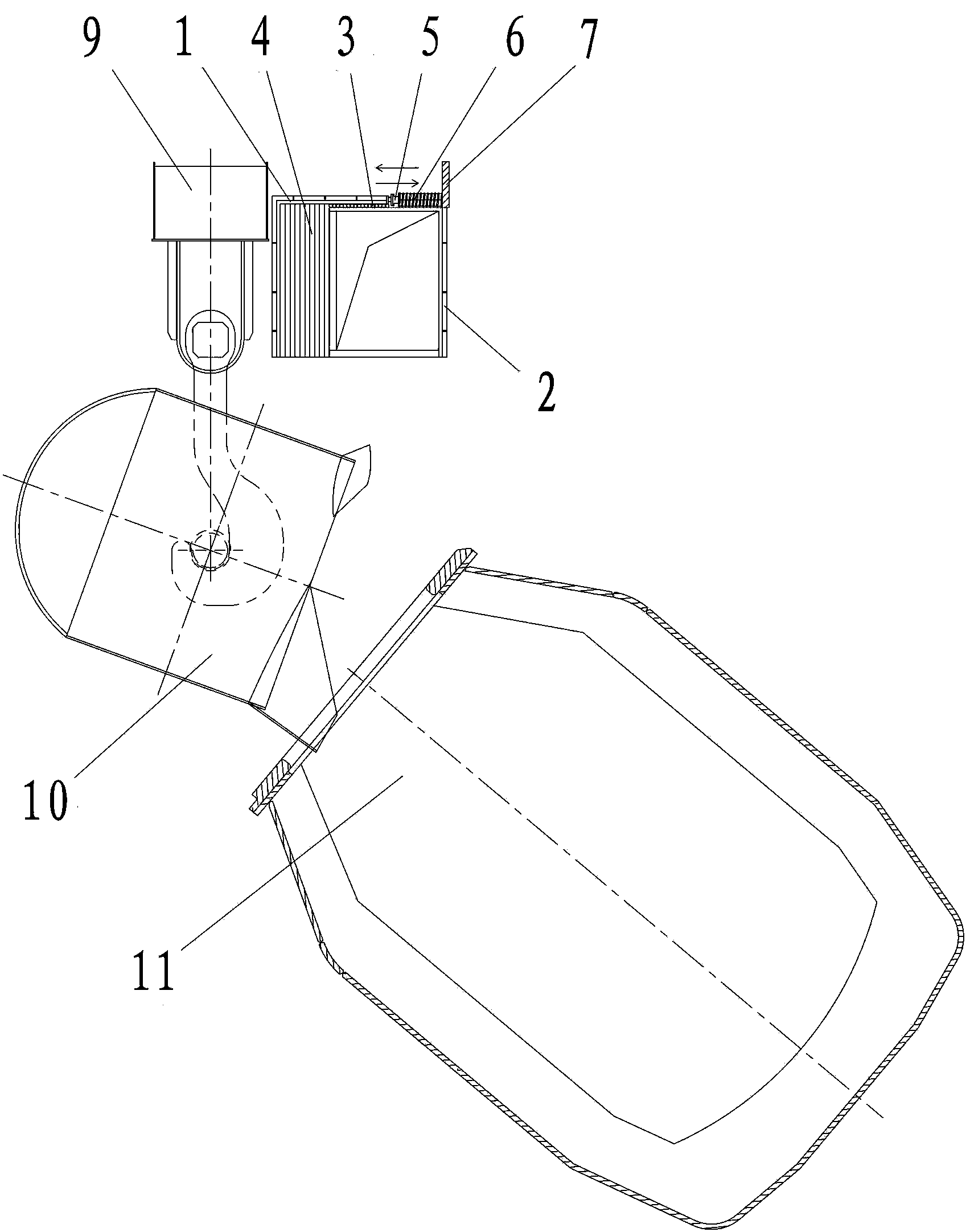 Secondary smoke trapping device for buffering type rotary furnace