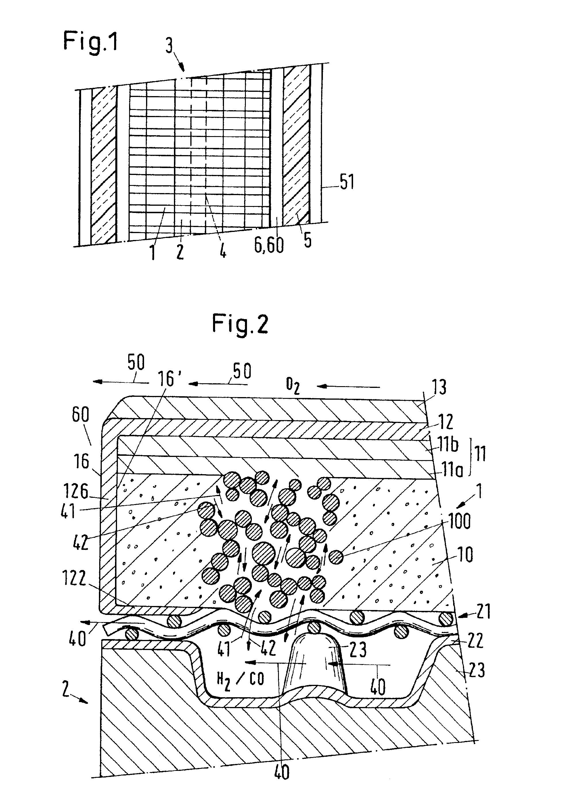Fuel cell comprising a solid electrolyte layer