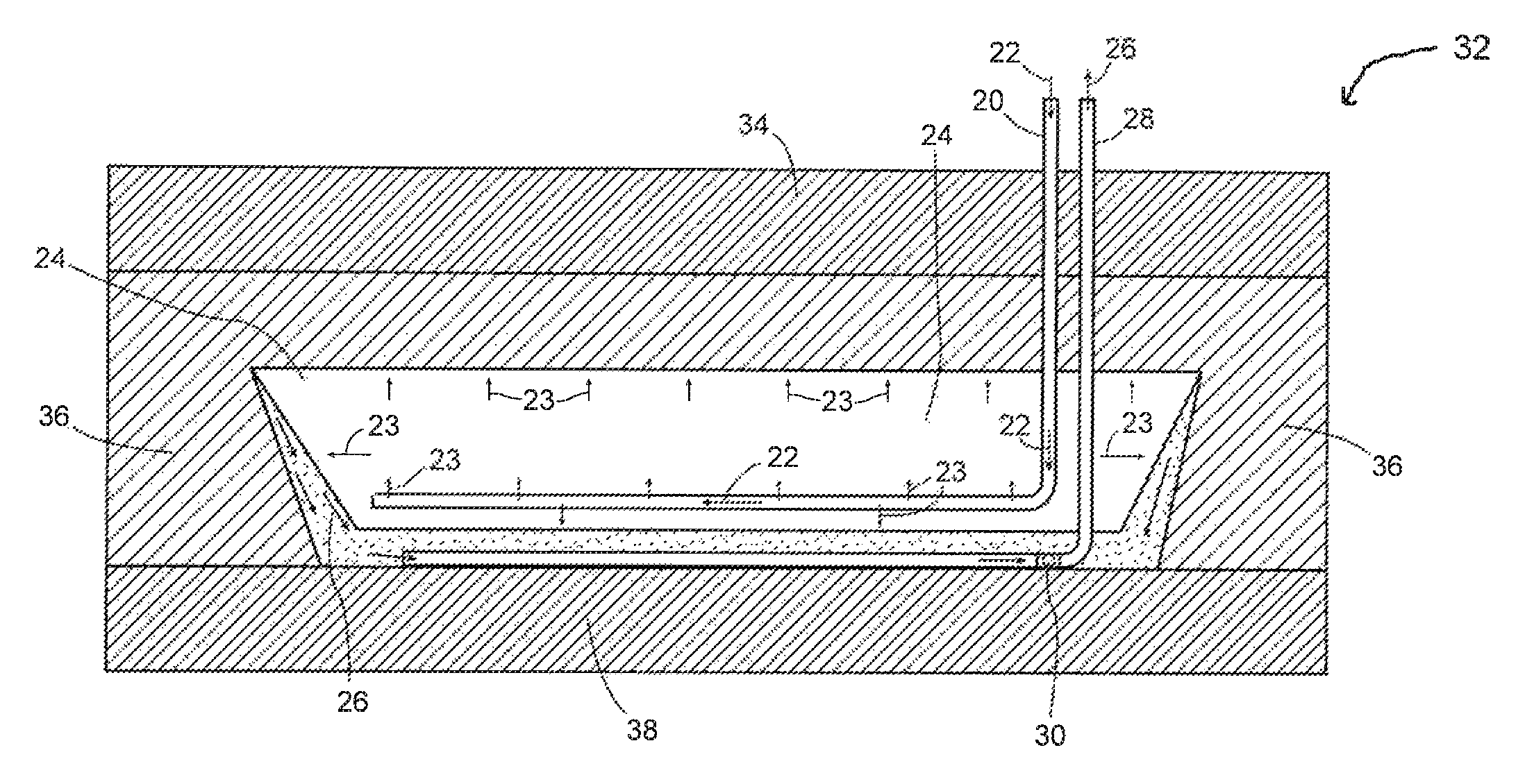 Method of controlling growth and heat loss of an in situ gravity draining chamber formed with a condensing solvent process
