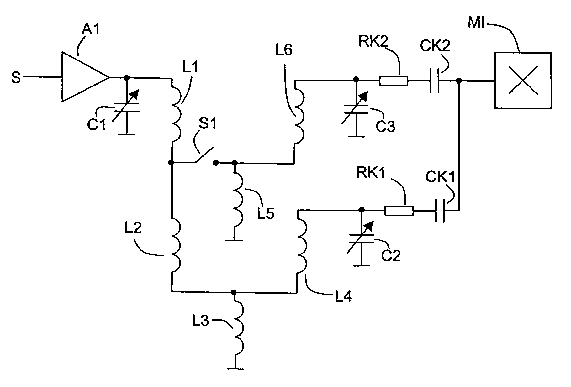Switchable tuneable bandpass filter with optimized frequency response