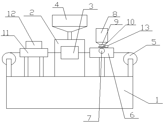 Wire harness insulating layer injection molding device