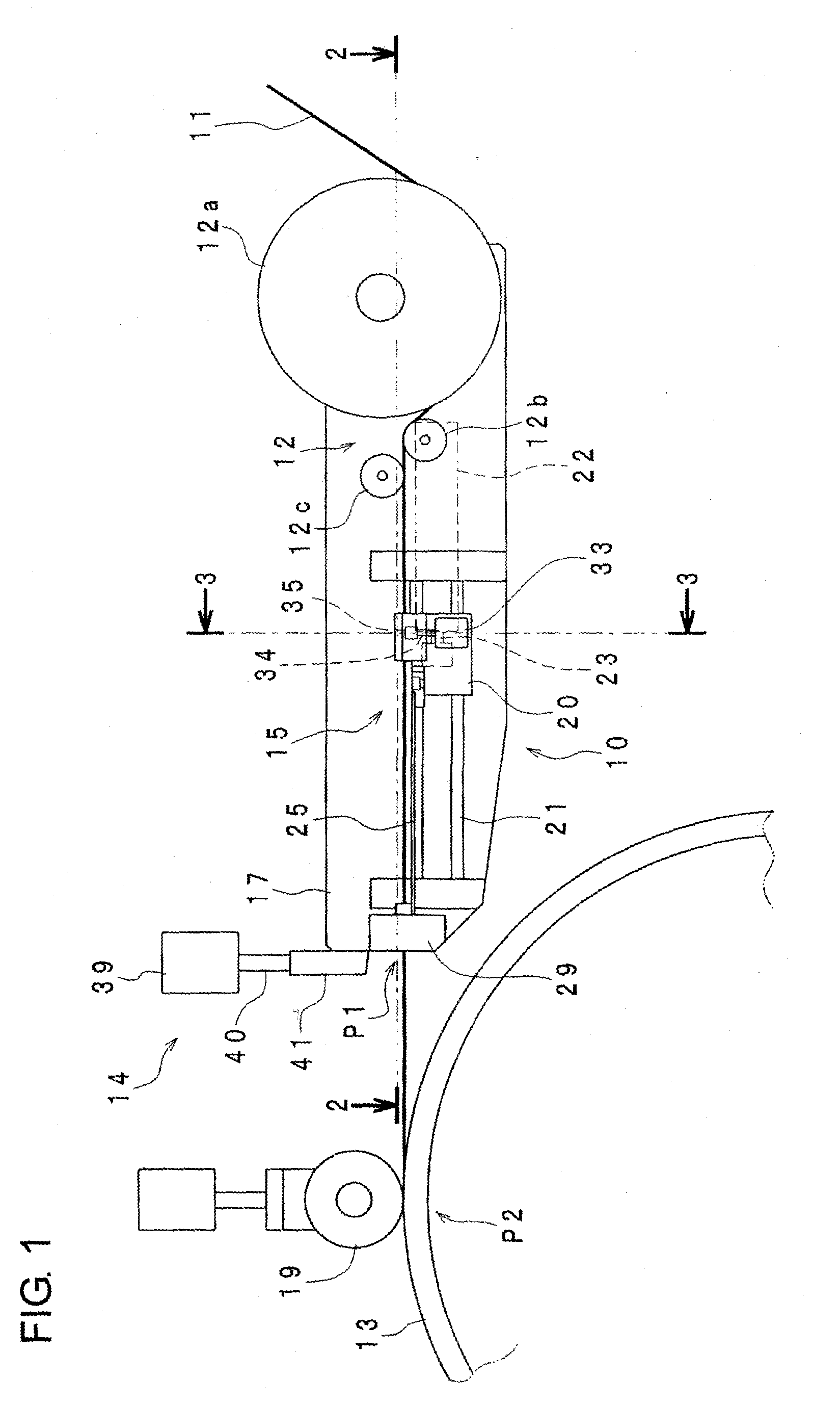 Bead wire winding and forming device