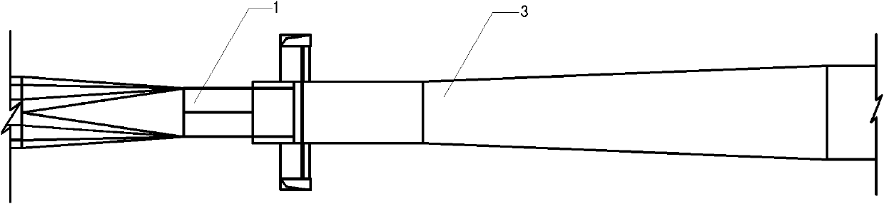 Side-wall aeration ramp for free flow tunnel